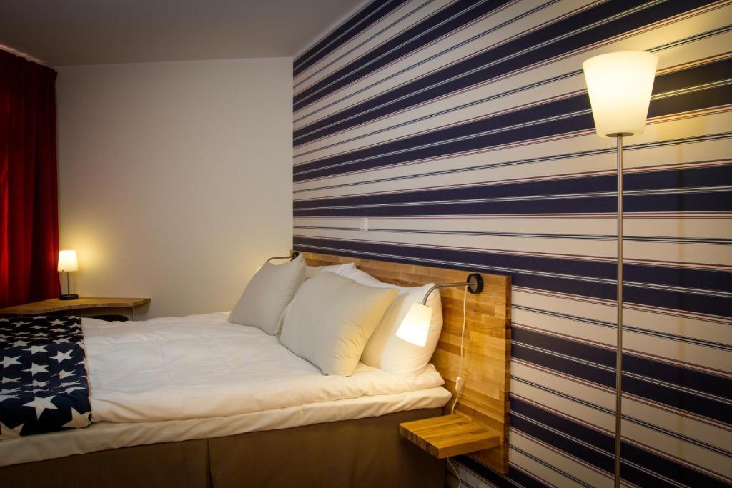 Kompassen Enköping Oda fotoğraf